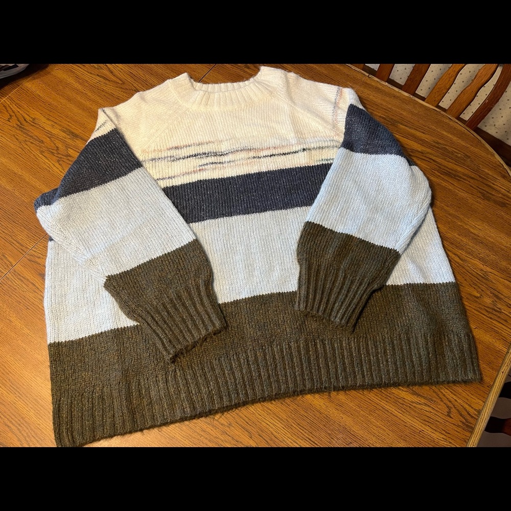 Old Navy Women’s Cozy Crewneck Sweater